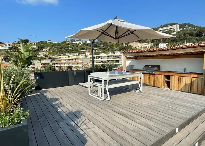 Palace - Rooftop Vue ביוליו-סור-מר